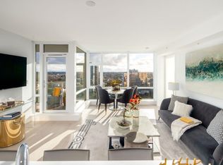 6833 Buswell St #1005, Richmond, BC V6Y2E9