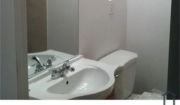 6 bed, 1900 sqft, $4,880 — Photo 4