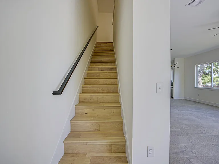 2005 Uphill Ln #A — Photo 19