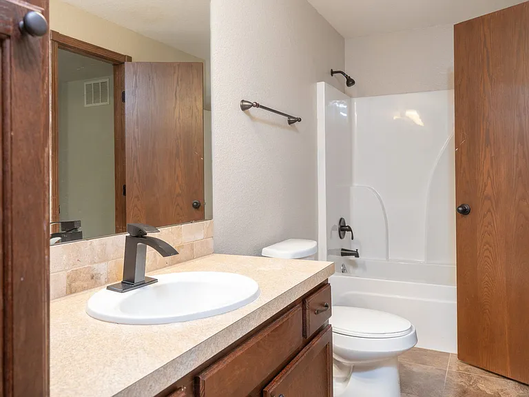 Cedar Haven — Photo 32