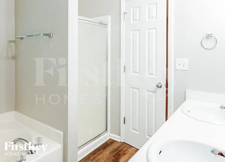 8439 Browns Mill Trce — Photo 8