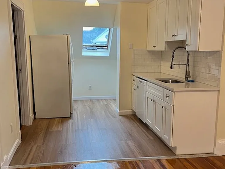 50 Brainerd Rd #C1 — Photo 10