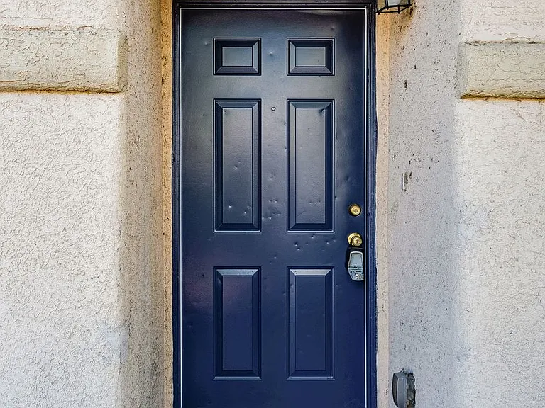 5225 Shreve Ave — Photo 4