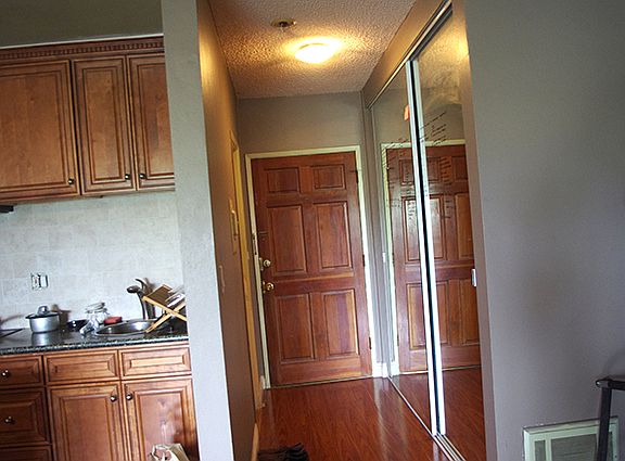 4th image of 18307 Burbank Blvd Unit 310