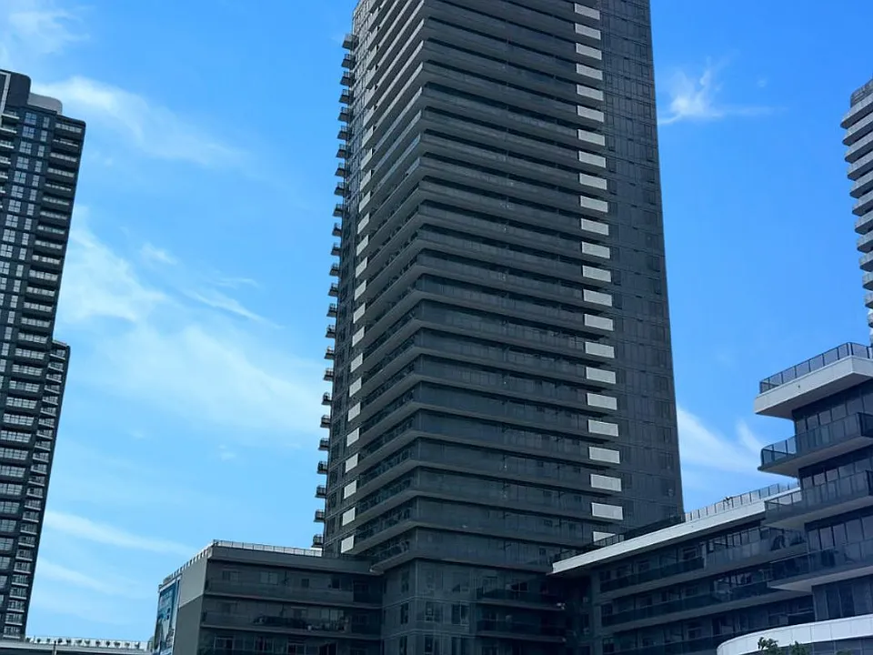 5105 Hurontario St #2306