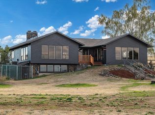 1112 E Jennings Rd, Spangle, WA 99031