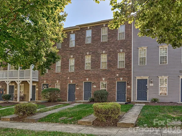 110 Steam Engine Dr Unit 103, Mooresville, NC 28115