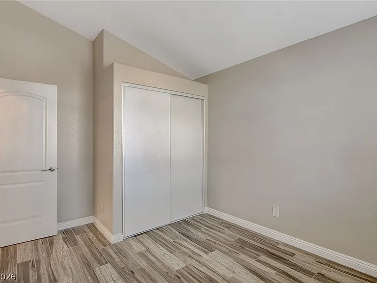 1331 Frost Flower Dr — Photo 31