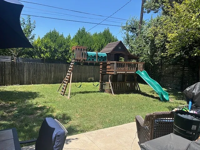 7208 Geneva Dr — Photo 27