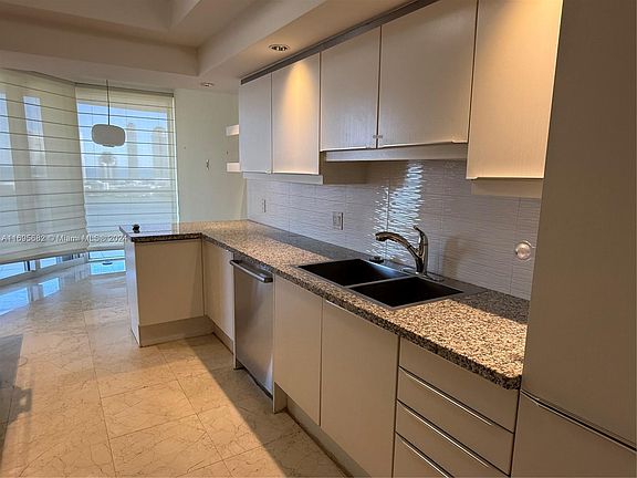4th image of 7000 Island Blvd APT 2305
