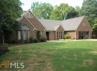 311 Oak Ridge Dr, Maysville, GA 30558
