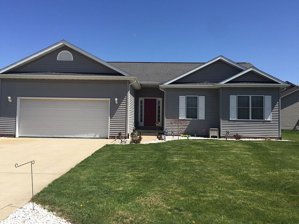 1st image of 418 Brookside Glen Dr