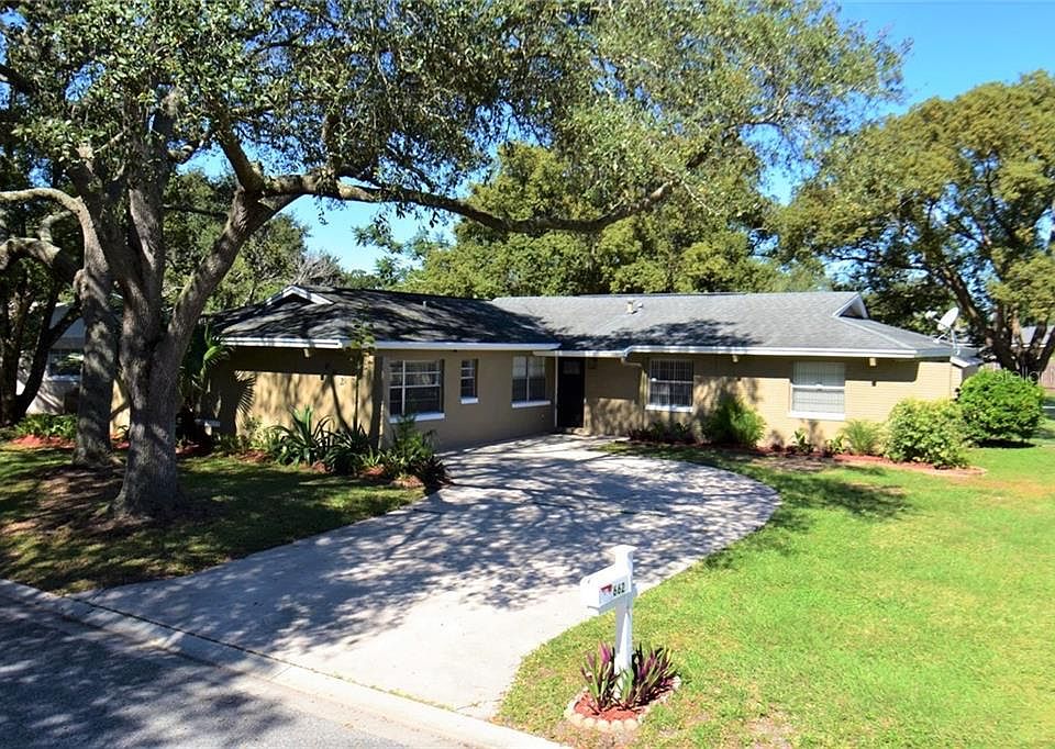 1st image of 662 Wren Dr