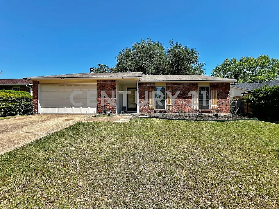 7127 Winterberry Dr