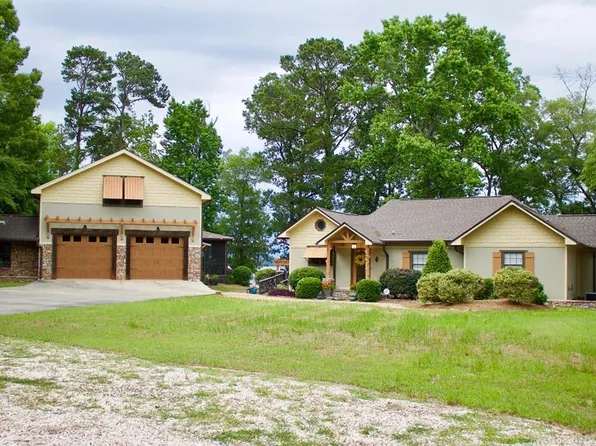 2215 Powell Trce, Abbeville, AL 36310
