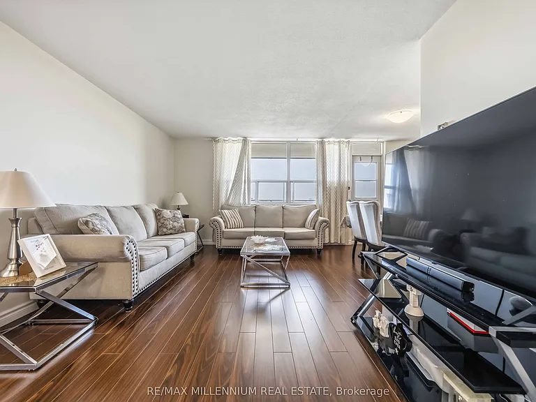 2550 Pharmacy Ave #1107 — Photo 9
