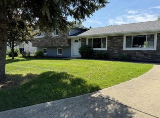 510 S Springinsguth Rd, Schaumburg, IL 60193