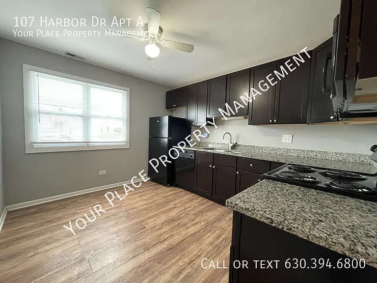 107 Harbor Dr #A — Photo 10