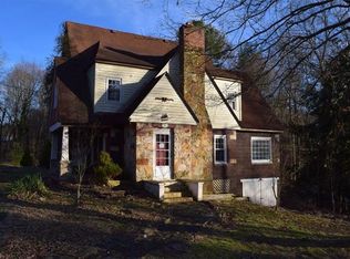 211 D C Lilly Rd, Daniels, WV 25832