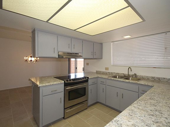 4th image of 12416 N 49th Dr