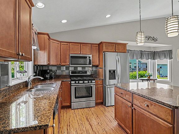 5th image of 1257 S Village Cir