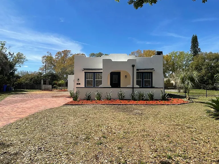 210 Carolina Ave — Photo 28