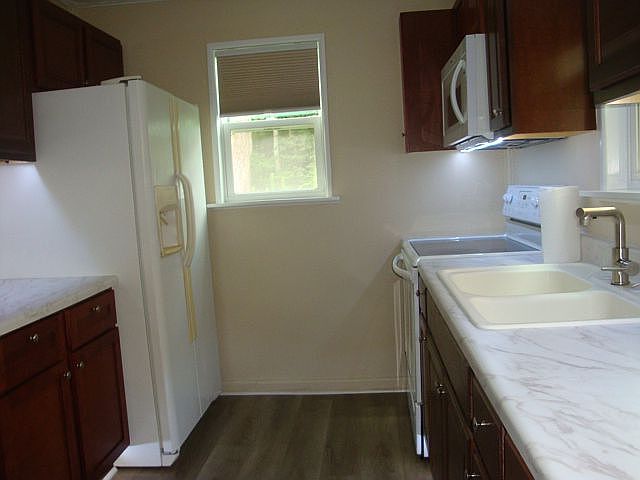 1st image of 6111 Shindler Dr