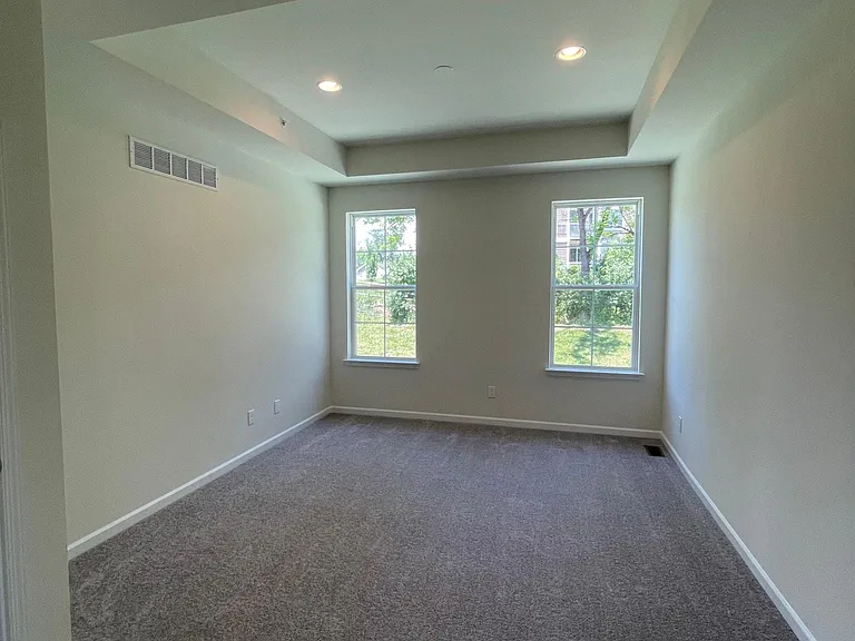 516 Gray Feather Way — Photo 8