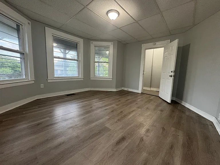 40 Dikeman St #1 — Photo 2