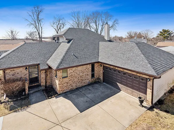 1723 Lawrence Ave, Lockport, IL 60441
