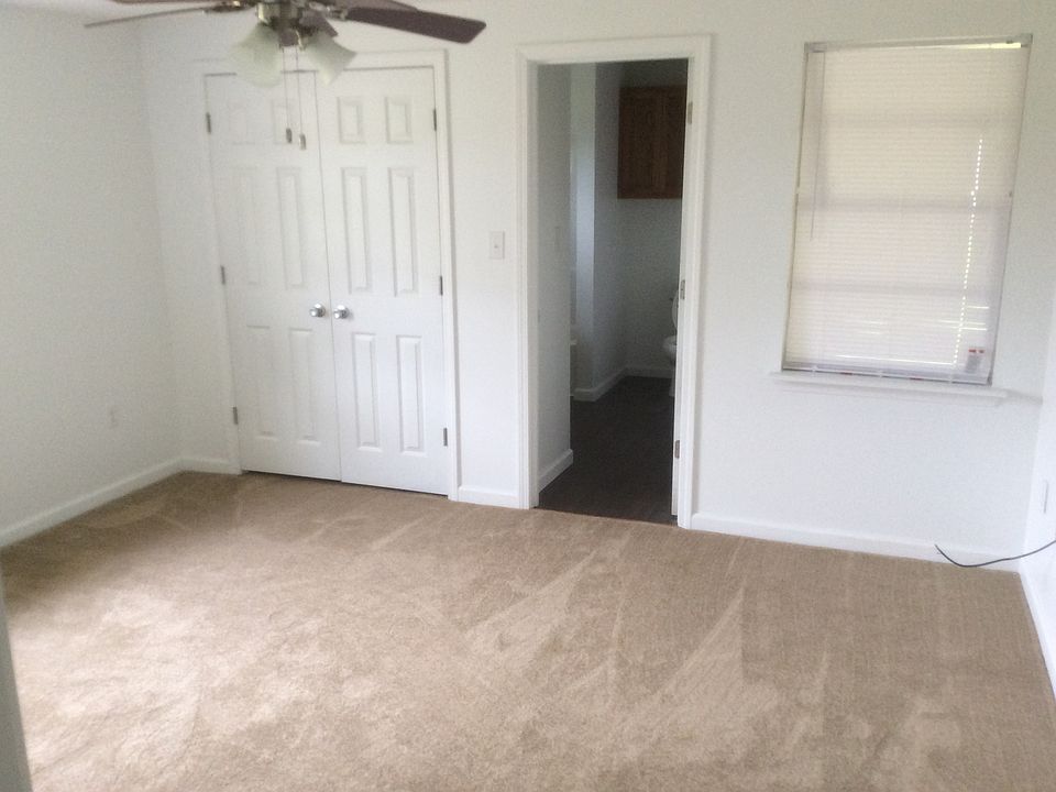 1st image of 150 Cooper Dr