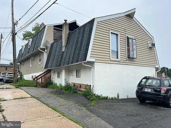 4th image of 2938 Ridge Pike