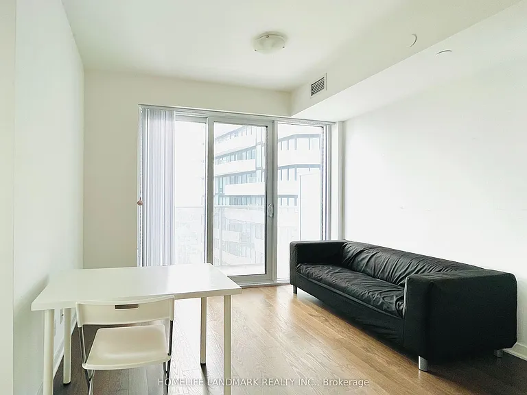 100 Harbour St #6105 — Photo 7