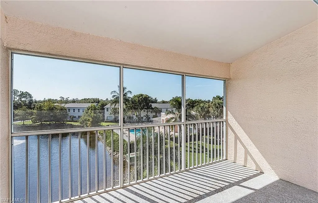 2 bed, 2.0 bath, 1191 sqft, $2,100 — Photo 2