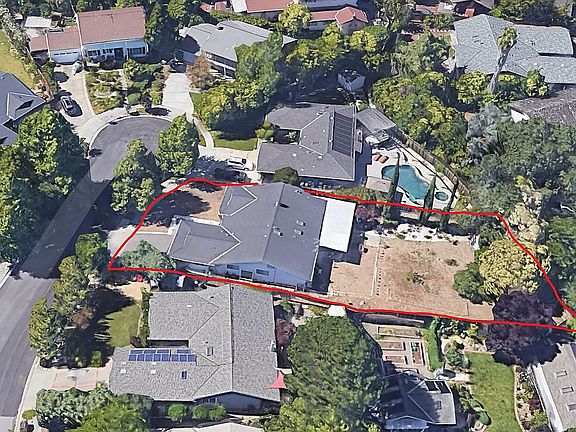 2nd image of 115 Atwood Ct