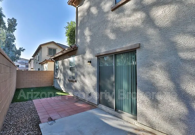 3879 E Santa Fe Ln — Photo 30