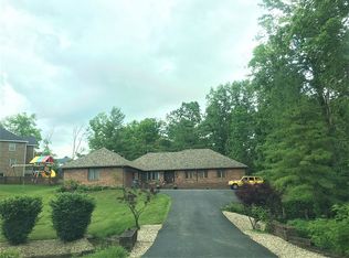 1217 Ranch Rd, Connersville, IN 47331