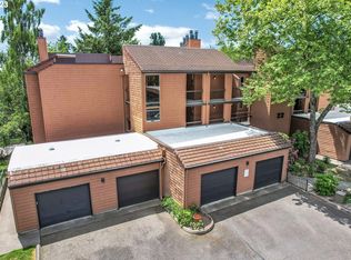 152 Oswego Smt, Lake Oswego, OR 97035