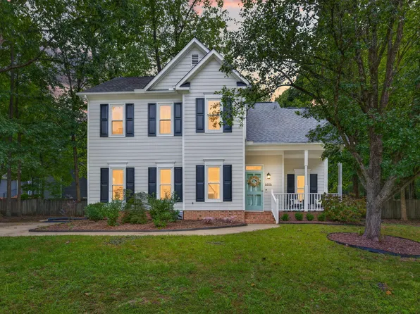 6616 Speight Cir, Raleigh, NC 27616