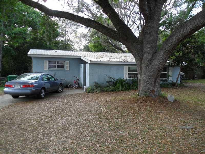 1st image of 800 Plumosa Ave