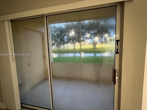 1097 Coral Club Dr #1097, Pompano Beach, FL 33071