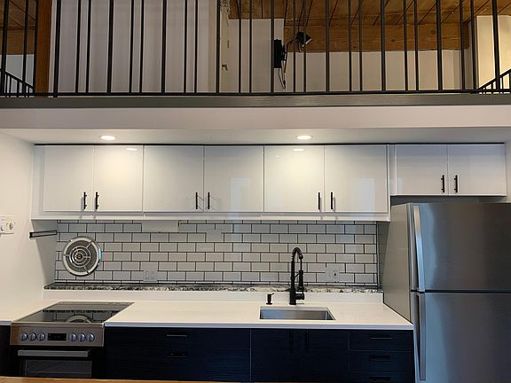 3rd image of 1507 Western Ave APT 604