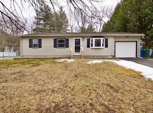 156 Saffron Cir, Springfield, MA 01129