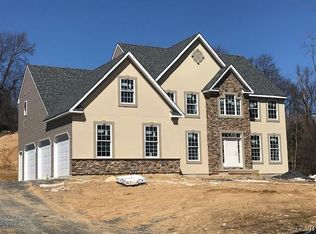 4561 W Main Rd W, Upper Milford Township, PA 18049