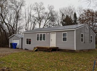 934 Armstrong Ln, Kaukauna, WI 54130