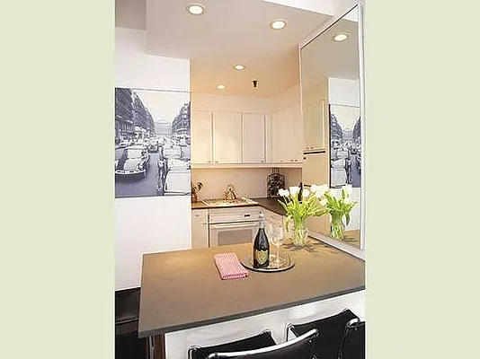 Sold by Stribling | media 10