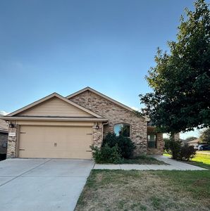1100 Forest Glen Dr, Azle, TX, 76020