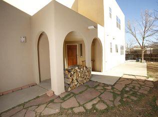 1404 Paseo Norteno, Santa Fe, NM 87507
