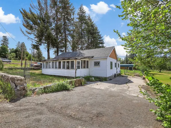 13007 W Medical Lake Four Lakes Rd, Cheney, WA 99004
