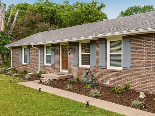 316 Estate Dr, Mount Juliet, TN 37122